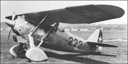 Esta fotografía creo que es de un campo del Sur de Francia donde se ven varios aviones que, presuntamente, 70