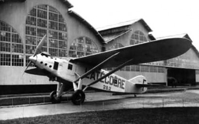 Esta fotografía creo que es de un campo del Sur de Francia donde se ven varios aviones que, presuntamente, 81