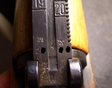 Hola compañeros , desde hace poco soy poseedor de un Mauser K-98 del contrato Portugués de 1937 . Todos 50