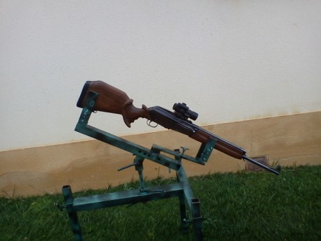 No tengo en mi zona donde poner el rifle a tiro y al  final lo voy a hacer por mi cuenta.
Como un banco 60
