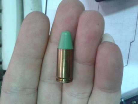 Hola a todos, resulta que me han regalado un bote de acieite break-free CLP, me lo ha regalado una persona 130
