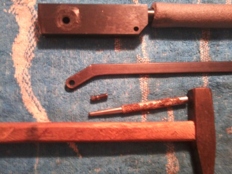 Soy un perfecto novato en esto del bricolaje de aire, pero me he puesto manos a la obra y la primera pega 00