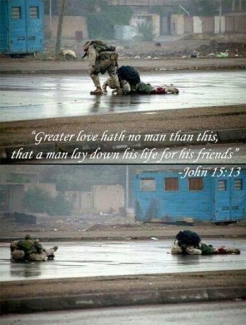 Este fué el recibimiento que le hicieron sus camaradas a los caidos Neozelandeses en Afganistan...El baile 121
