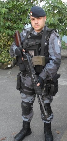 Hace unos días encontré por casualidad en una web extranjera un arma a la venta que hacía muchos años 80