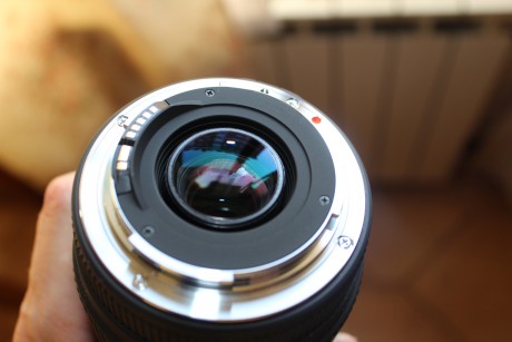 Usado una vez para probarlo. Vendo por no usar fotografía macro.

 Envío por correo certificado incluido 60