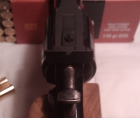 Hola, una duda.
Existe el S&W K-14 en calibre 32 ?
Gracias. 151