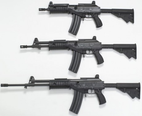 que tipo de ak es el que llevan ambos policias?
 http://impunemex.com/wp-content/uploads/2012/09/81701-origen.jpg 20
