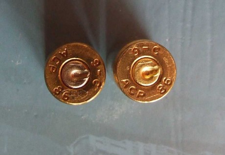 Hola, tengo una pistola del calibre 9 corto que marca los pistones de una forma peculiar, "creo", 00