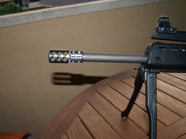 Hola!! tengo un hk sl-8,es un buen rifle(para mi un buen fusil)estoy disfrutando con su precision,tacto,en 90
