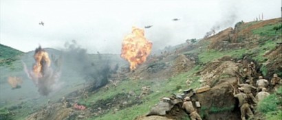 Compañeros,

En vista de las ganas de algunos (Elcafe, Wilcow, Vrakk, etc) por adivinar armas de películas 41