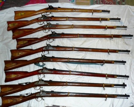 Hola, me gusta este rifle...pero he oido que hay una versión corta, "carabina"...¿sabeis algo 00