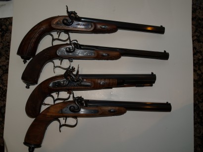 De arriba abajo, Lacoutture & Fils à Lyon, Gastinne Renette, Manton y la Rochatte à Paris que es la 00