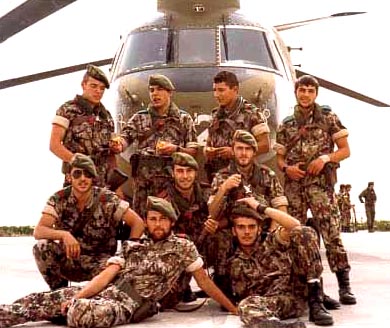 Busco antiguos integrantes del  GOE1  Ordenes militares, Especialmente a los chicos de la  13  20