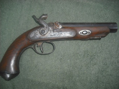 Buenas , necesito ayuda tengo una pistola de avancarga de 1856 fabricada en EIBAR por un tal Esteban Urcelai 02