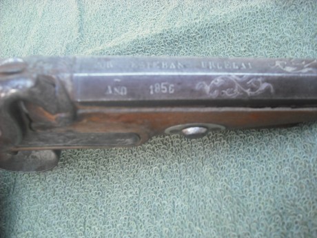 Buenas , necesito ayuda tengo una pistola de avancarga de 1856 fabricada en EIBAR por un tal Esteban Urcelai 01