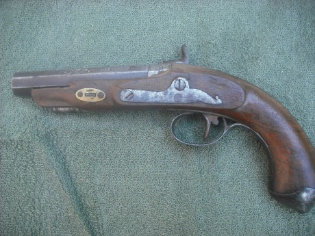 Buenas , necesito ayuda tengo una pistola de avancarga de 1856 fabricada en EIBAR por un tal Esteban Urcelai 00