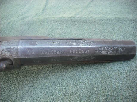 Buenas , necesito ayuda tengo una pistola de avancarga de 1856 fabricada en EIBAR por un tal Esteban Urcelai 12