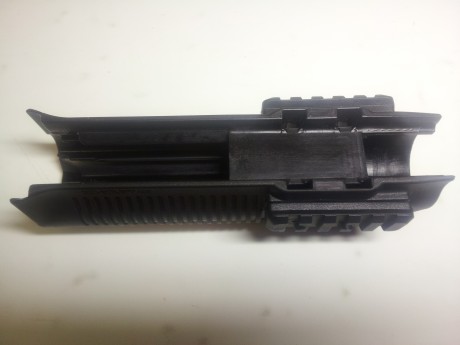 Vendo guardamanos marca FAB para escopeta REMINGTON 870.
Precio 50€ mas portes. 00