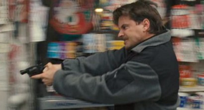 Compañeros,

En vista de las ganas de algunos (Elcafe, Wilcow, Vrakk, etc) por adivinar armas de películas 120
