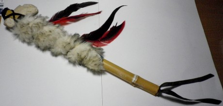 Hola, llevaba ya tiempo dandole vueltas a la cabeza la idea de hacerme un tomahawk, pero como no domino 31