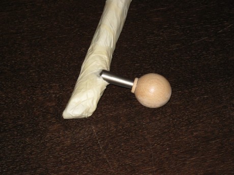 Hola, quizás os parezca una tontería pero me gusta la estética, ademas de practico por su mejor agarre, 102