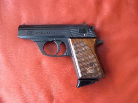 Hola, tengo una Bruni mod. 1911 y la verdad es que es bastante regular, quisiera saber si venden recambio.
Tengo 60