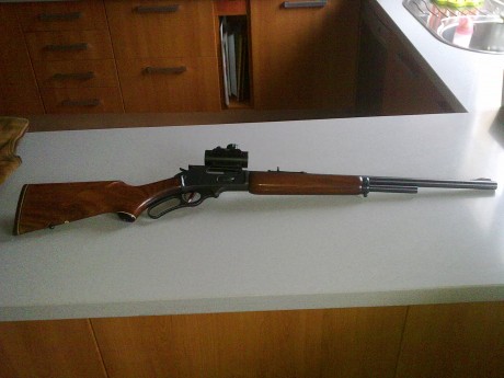 Hola chicos.
Recientemente me han ofrecido comprar un rifle marlin 444 ss.Que os parece este rifle para 161
