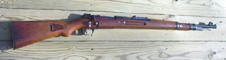 Hace unos días encontré por casualidad en una web extranjera un arma a la venta que hacía muchos años 72
