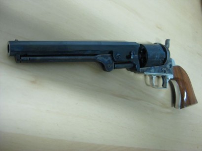  Hilo para colocar fotos, de esas armas de pólvora negra que tanto nos gustan y tenemos bien cuidadas, 62