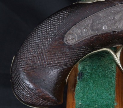 Hola, otro Derringer mas, este esta mas machacao pero puede ser interesante, como es habitual el texto 01