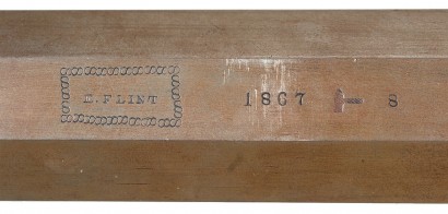 Hola, estos underhammer antiguos me llaman la atencion, este parece que tiene historia.
Historical Flint 01