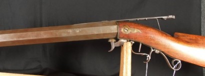 Hola, estos underhammer antiguos me llaman la atencion, este parece que tiene historia.
Historical Flint 12