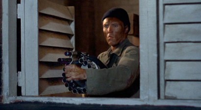 Compañeros,

En vista de las ganas de algunos (Elcafe, Wilcow, Vrakk, etc) por adivinar armas de películas 150