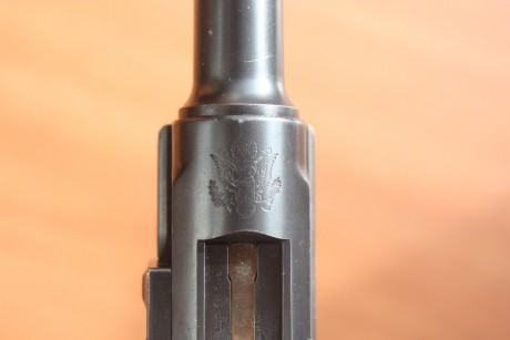 Buenos días

Tengo una pistola Luger version militar y quisiera saber cuanto puede valer estar arma. Es 01