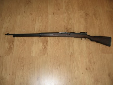 Bueno aqui estamos otra vez pero esta vez con ayuda 
Empezamos con armamento ligero FUSILES

FUSIL MAUSER 71