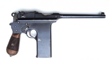Hace unos días encontré por casualidad en una web extranjera un arma a la venta que hacía muchos años 40