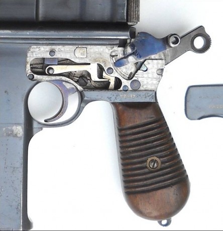 Hace unos días encontré por casualidad en una web extranjera un arma a la venta que hacía muchos años 161