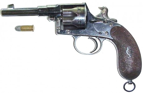 Hace unos días encontré por casualidad en una web extranjera un arma a la venta que hacía muchos años 61