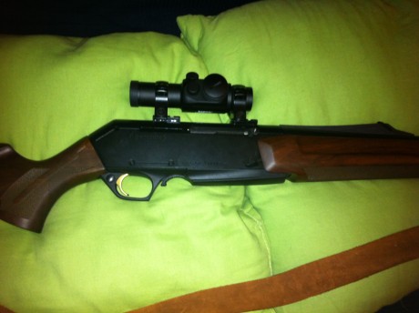 Ya amenacé hace tiempo en el hilo de los Benelli, seguramente es el rifle más extendido en España y cada 50