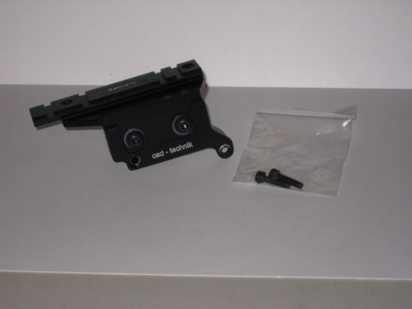 Vendo montura de carríl weaber para enfield mark nº4
Sólida fundición de aluminio. 
Nueva,tan solo montada 00