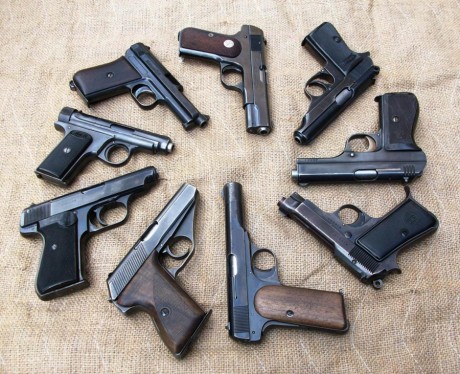 Hace unos días encontré por casualidad en una web extranjera un arma a la venta que hacía muchos años 10