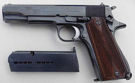 Hace unos días encontré por casualidad en una web extranjera un arma a la venta que hacía muchos años 70