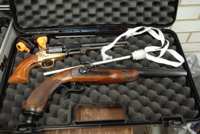  Hilo para colocar fotos, de esas armas de pólvora negra que tanto nos gustan y tenemos bien cuidadas, 70