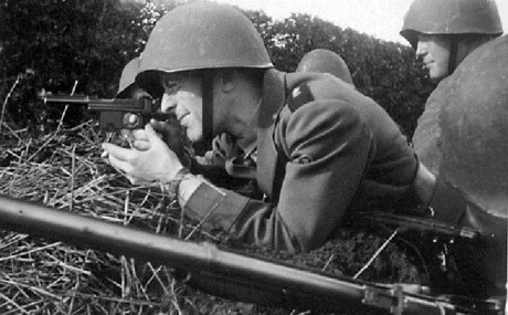 Hace unos días encontré por casualidad en una web extranjera un arma a la venta que hacía muchos años 170