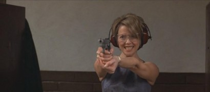 Compañeros,

En vista de las ganas de algunos (Elcafe, Wilcow, Vrakk, etc) por adivinar armas de películas 170