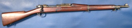 Hace unos días encontré por casualidad en una web extranjera un arma a la venta que hacía muchos años 42
