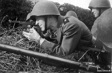 Hace unos días encontré por casualidad en una web extranjera un arma a la venta que hacía muchos años 50