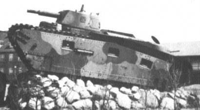 buenas me gustaria abrir un hilo sobre los primeros tanques de la historia, por mi parte aporto los pocos 82