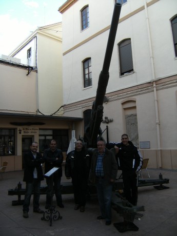 El proximo día 28, (miercoles) del presente, vamos a visitar el museo del ejercito de Valencia.

El haber 102