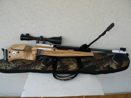 Hola, acabo de adquirir esta carabina a un compañero del foro. Buscaba algo de bombeo y me ha parecido 121